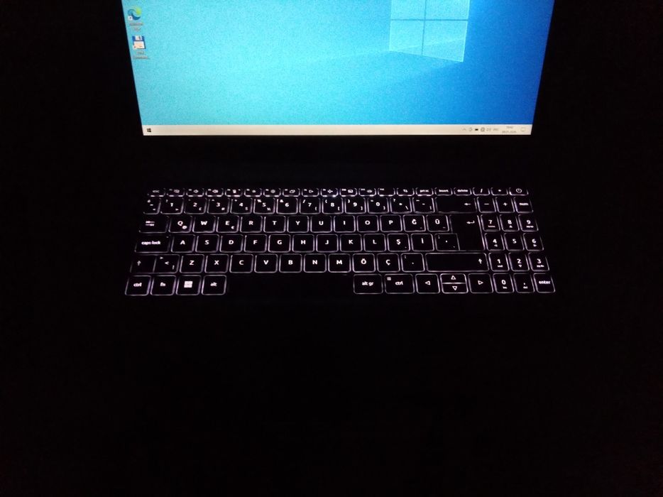 Acer aspire 5 Intel Core i5-12450H — 12-avlod 8/256gb xotira