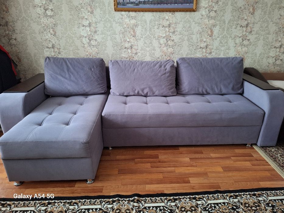 Диван в гостиную