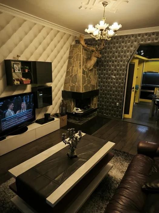 Тристаен за продажба в ж.к. Красна поляна 2