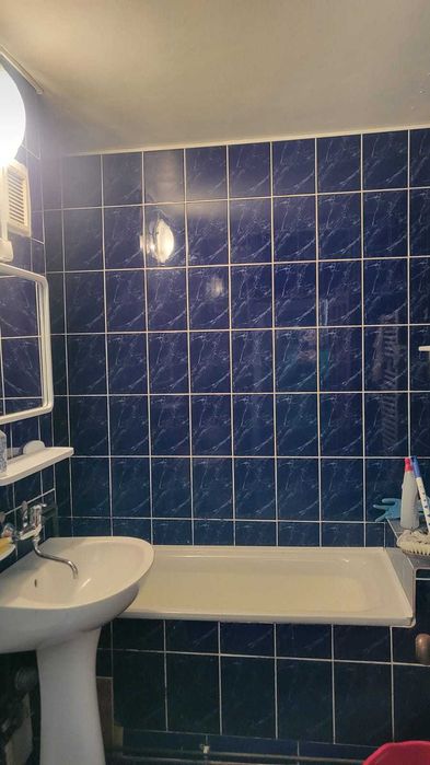 Inchiriez sau vand apartament