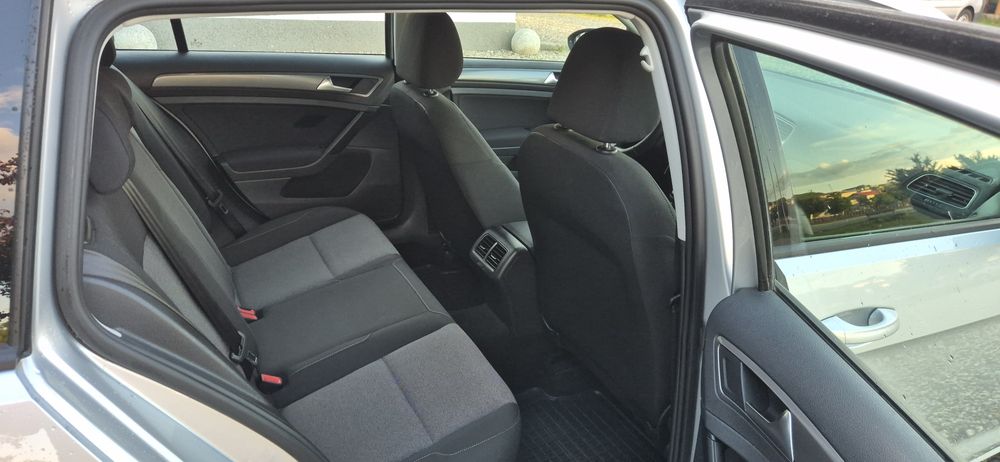 VW GOLF 1.6TDI 180.000km