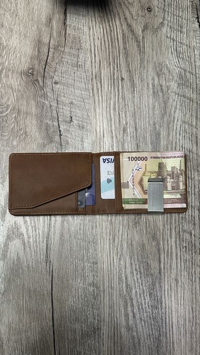 Продается кошелек(портмоне)