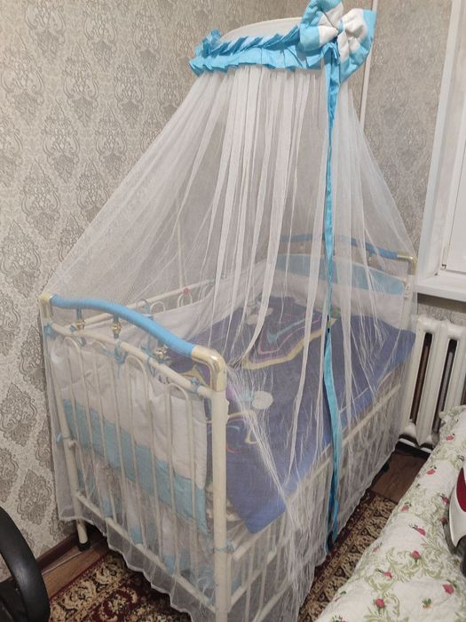 Болалар кравати, темирли, трансформер..