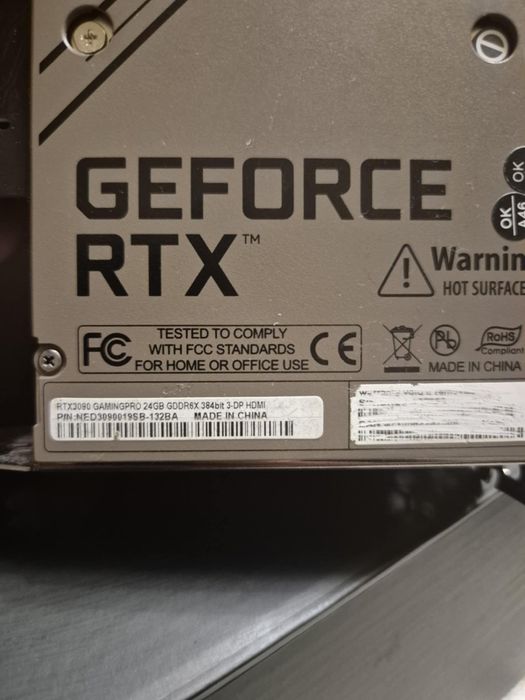 Видео карта и захранване . Използвани са 10 дни .