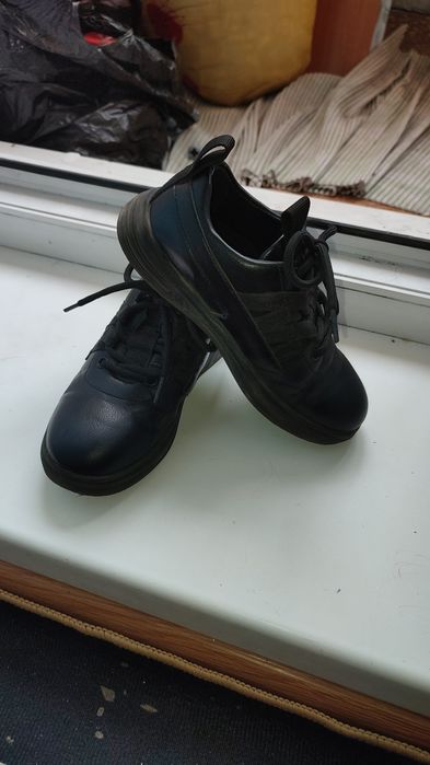 Черные туфли,  полуботинки на мальчика