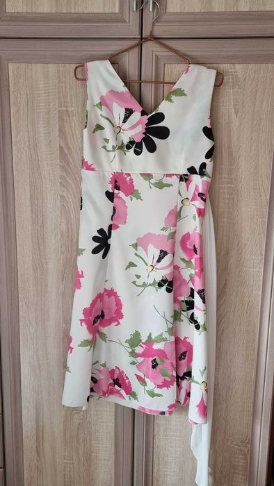 Платье коктельное