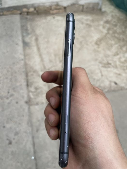 Iphone 11 64Gb 78 yomkost