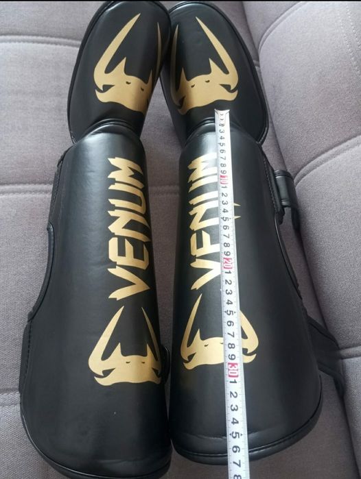 Футы - защита для ног.