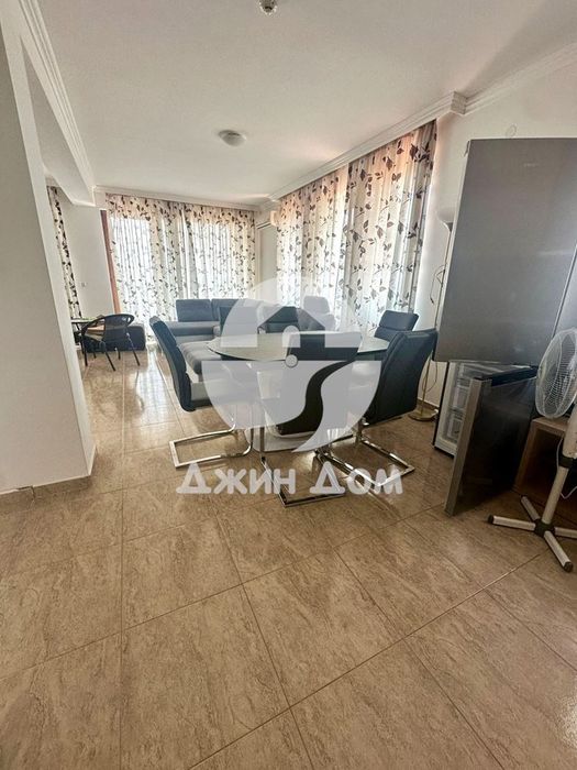 Продава се Четиристаен апартамент в Свети Влас - 139 кв.м за 844 €/кв.м - Снимка #2