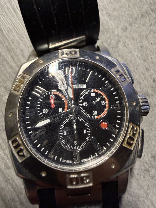 Vând ceas Cerruti 1881 Chronograph — Swiss Made, sport