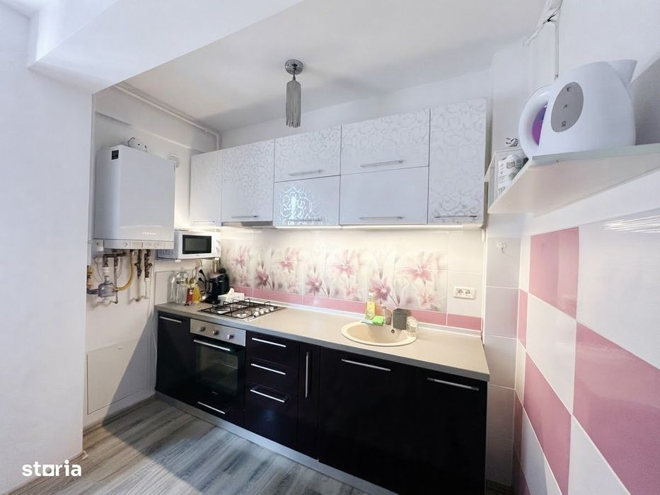 Lyra Residence (Compozitori)-Parcare privată și boxă