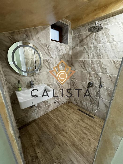 Дава се под наем Офис в Пловдив, Център - 45 кв.м за 561 € - Снимка #4