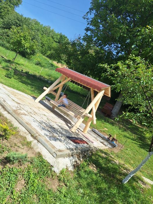 Balansoar  / leagan  lemn rotund  rustic