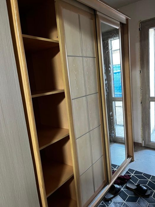 Продам шкаф купе