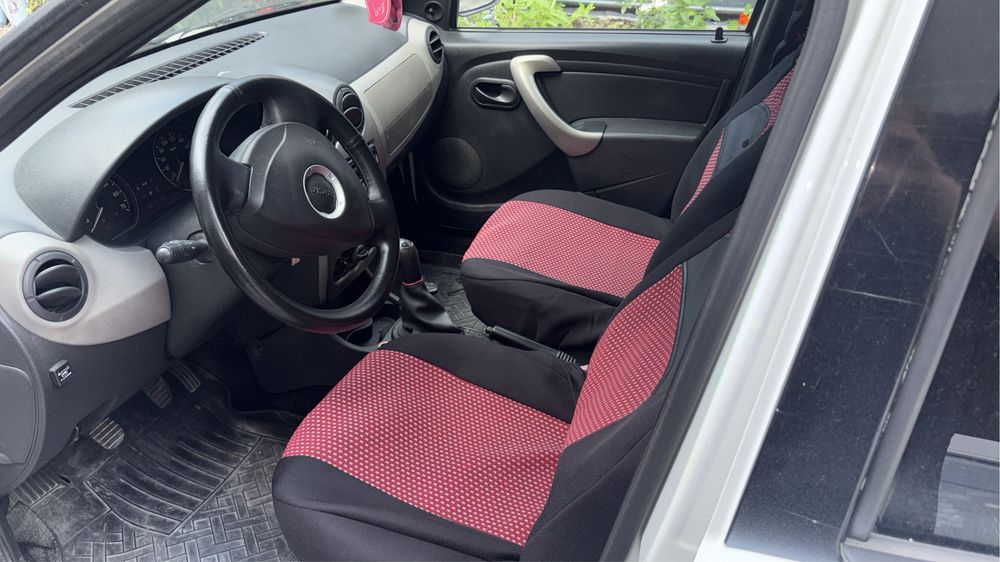 Vand dacia logan