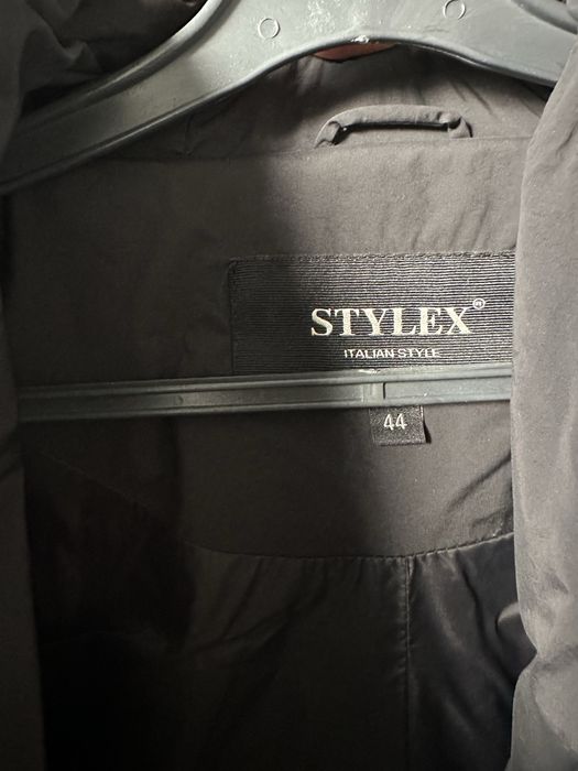 Продам зимнюю куртку размер М