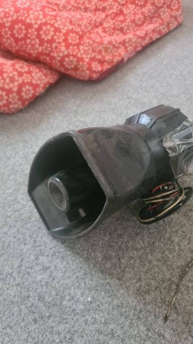 Serina 100watli ovozi zòr