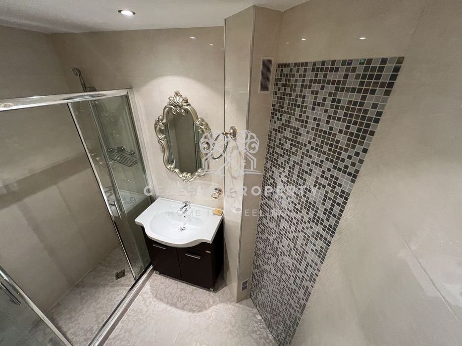 Дава се под наем Четиристаен апартамент в София, Лозенец - 135 кв.м за 1350 € - Снимка #4