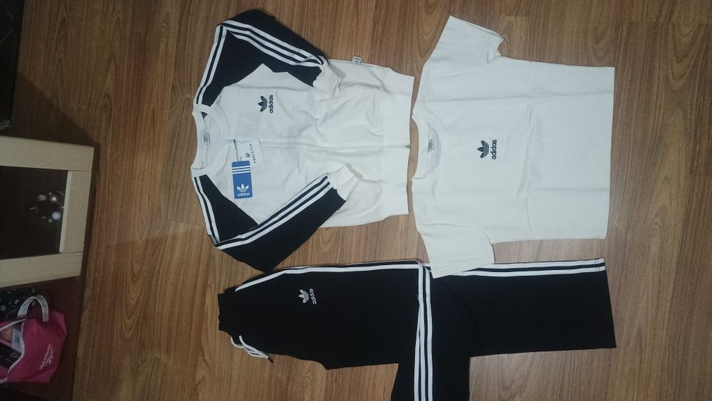 Trening adidas din 3 piese