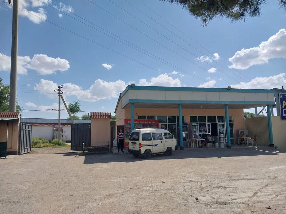 No turar bino sotiladi srochni