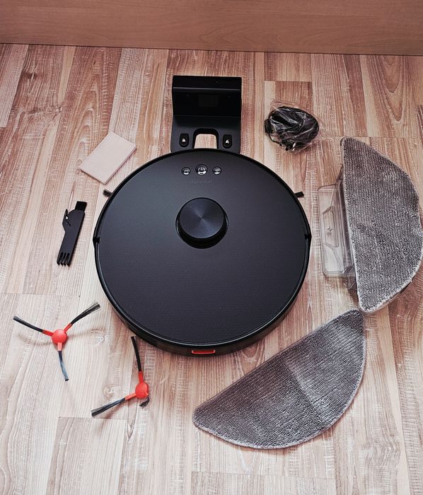 Прахосмукачка-моп 3в1 робот Diplomat