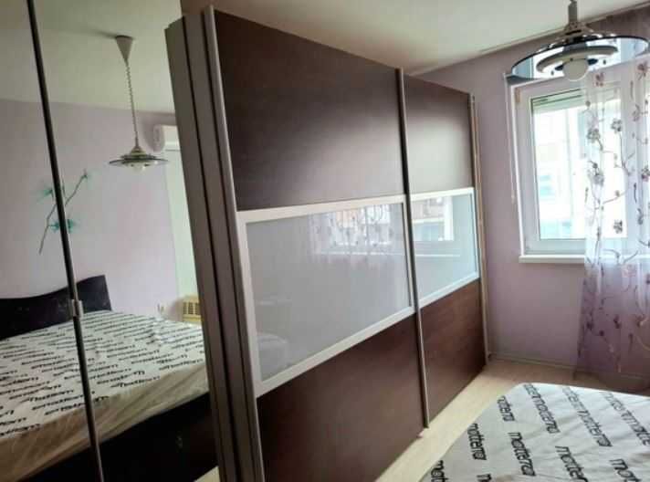 Дава се под наем Тристаен апартамент в София, Малинова долина - 120 кв.м за 648.21 € - Снимка #4