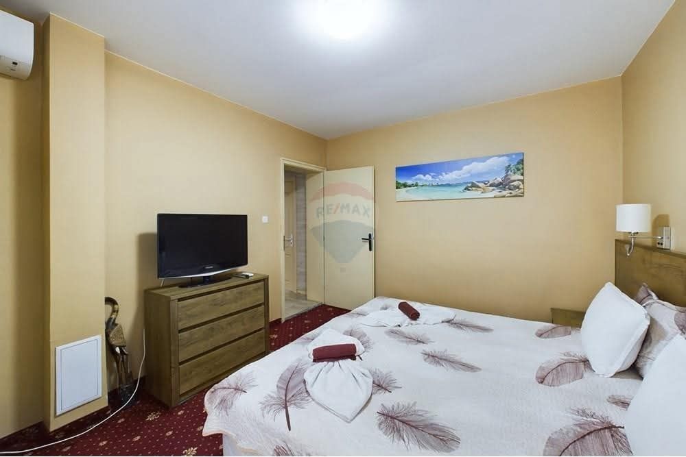 Продава се Многостаен апартамент в Варна, Център - 135 кв.м за 2667 €/кв.м - Снимка #19