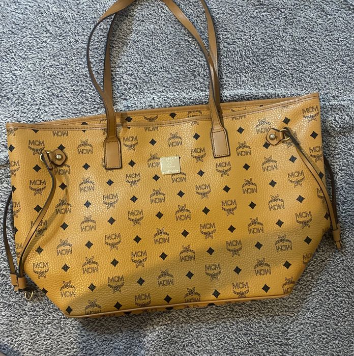 Дамска чанта MCM