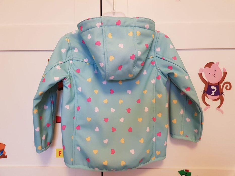 Jacheta C&A, impermeabila, de ploaie, măsura 92