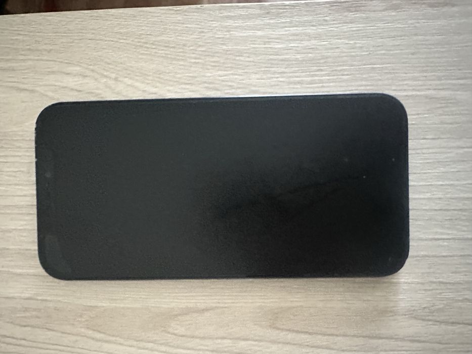 Iphone 12, акб 79, память 64гб