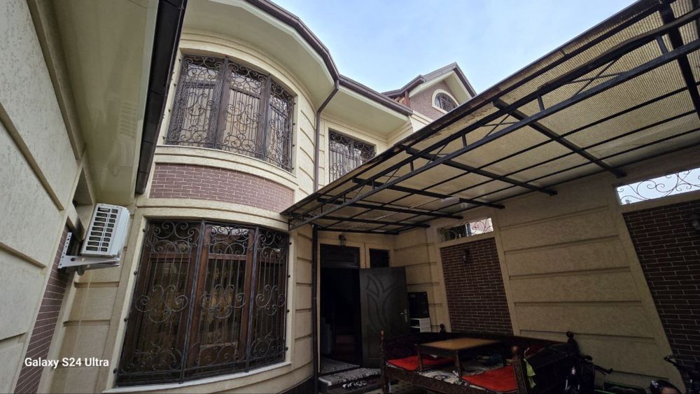 Срочно Арзон нархда коттедж шахристон метро орн