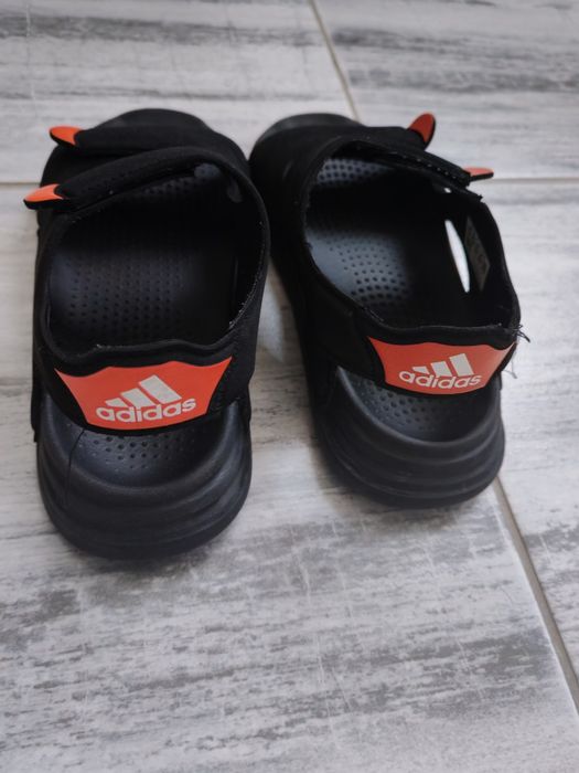 Сандали Adidas 32 номер