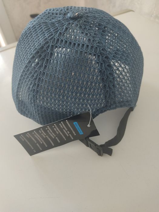 Классная кепка, сеточка.