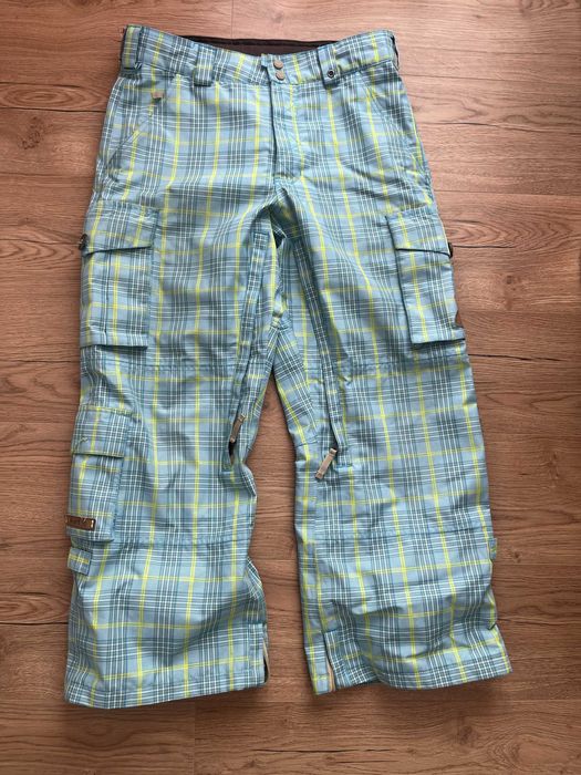 Pantaloni Snowboards Burton in stare foarte bună! Model Apres 15K M