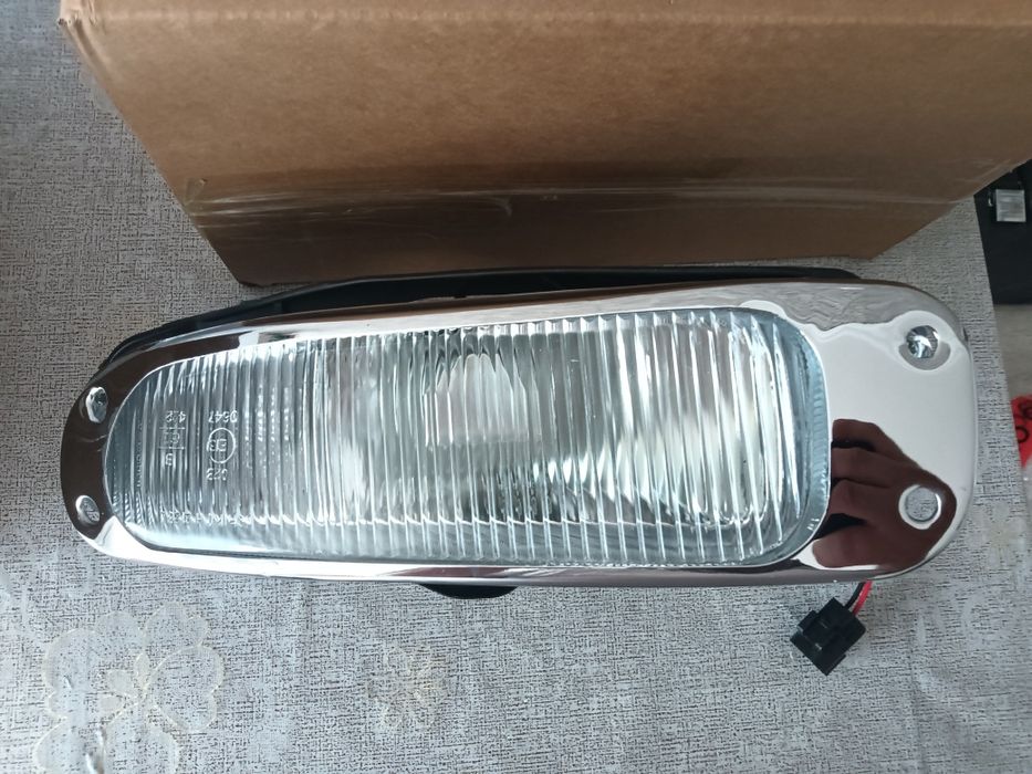 Продам противотуманные фары