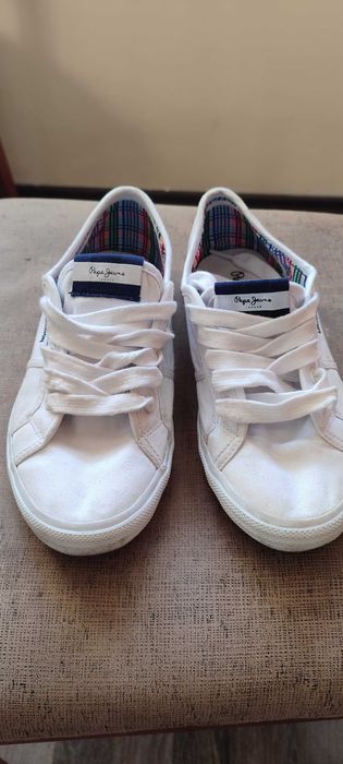 Маратонки Bianki 37 и 38 номер и Pepe Jeans 38 номер