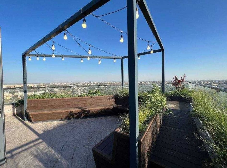 ПЕНТХАУС! ЖК АКАЙ СИТИ! Двухъярусная 5 ком кв-ра в Центре! Дархан