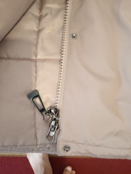 Продам пуховик качественный!