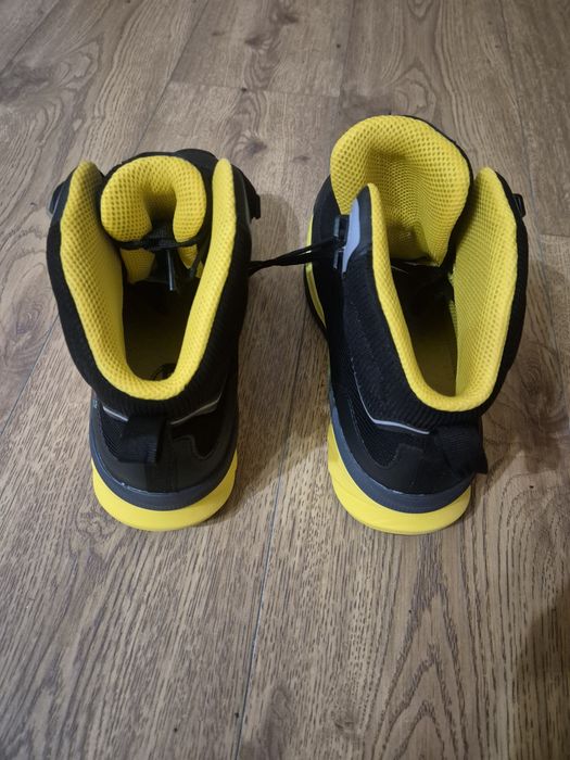Vand bocanci protectie Diadora