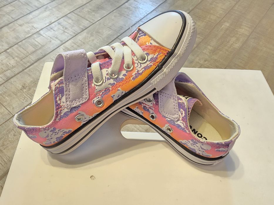 Converse pentru fetite