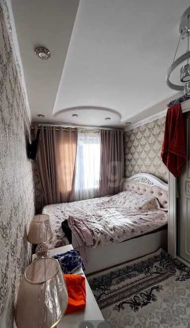 Продам 4-х комнатную в Мирабадском р.Парк Фуркат,Корейский центр 4/1/4