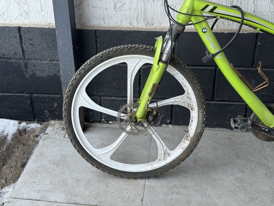 продам велосипед bmw(бмв) титановые диски