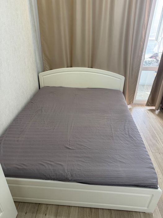 в продаже кровать