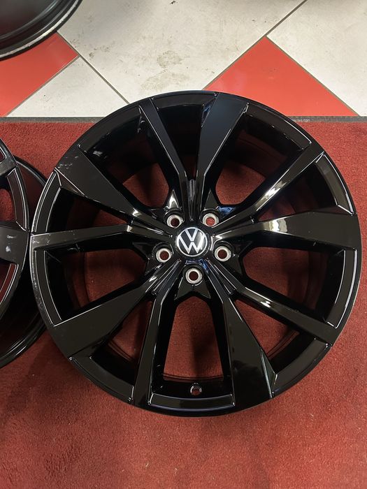 18 Цола 5x100 Оригинални VW T Cross Tiago Polo Skoda Kamiq Scala