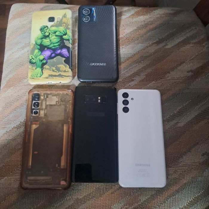 Telefoane pentru piese