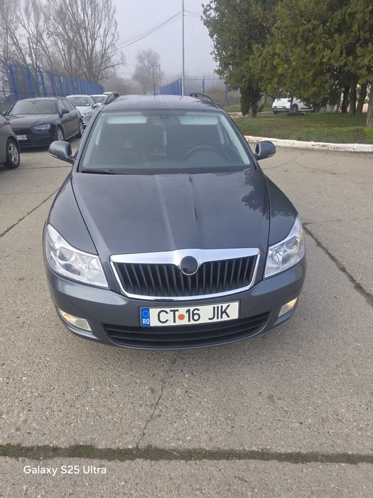 Vând Skoda Octavia