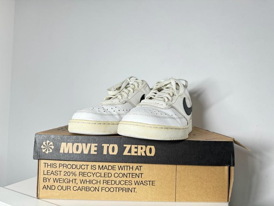 Adidași Nike 42,5  (Court Vision Low)