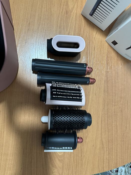 Продам дайсон люкс качество