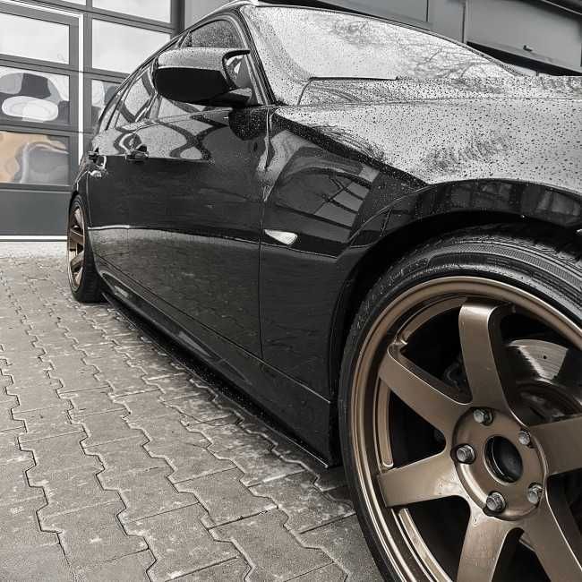 Set Extensii Prelungiri Praguri Laterale Dedicate BMW E90 E91, Lucios