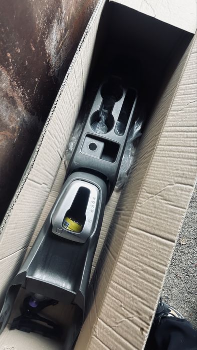 пластик кобальт подлокотник